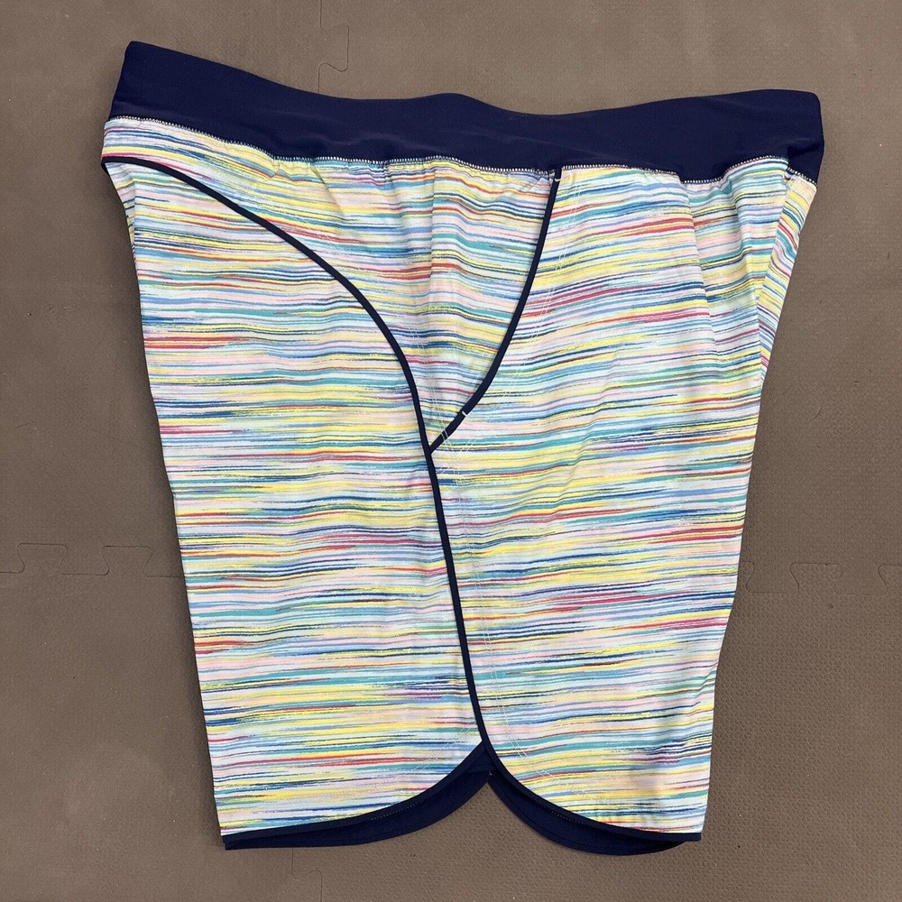 Lands' End Women's 9" Quick Dry Elastic Waist Board Swim Shorts Multi-color 18W - Picture 2 of 9
